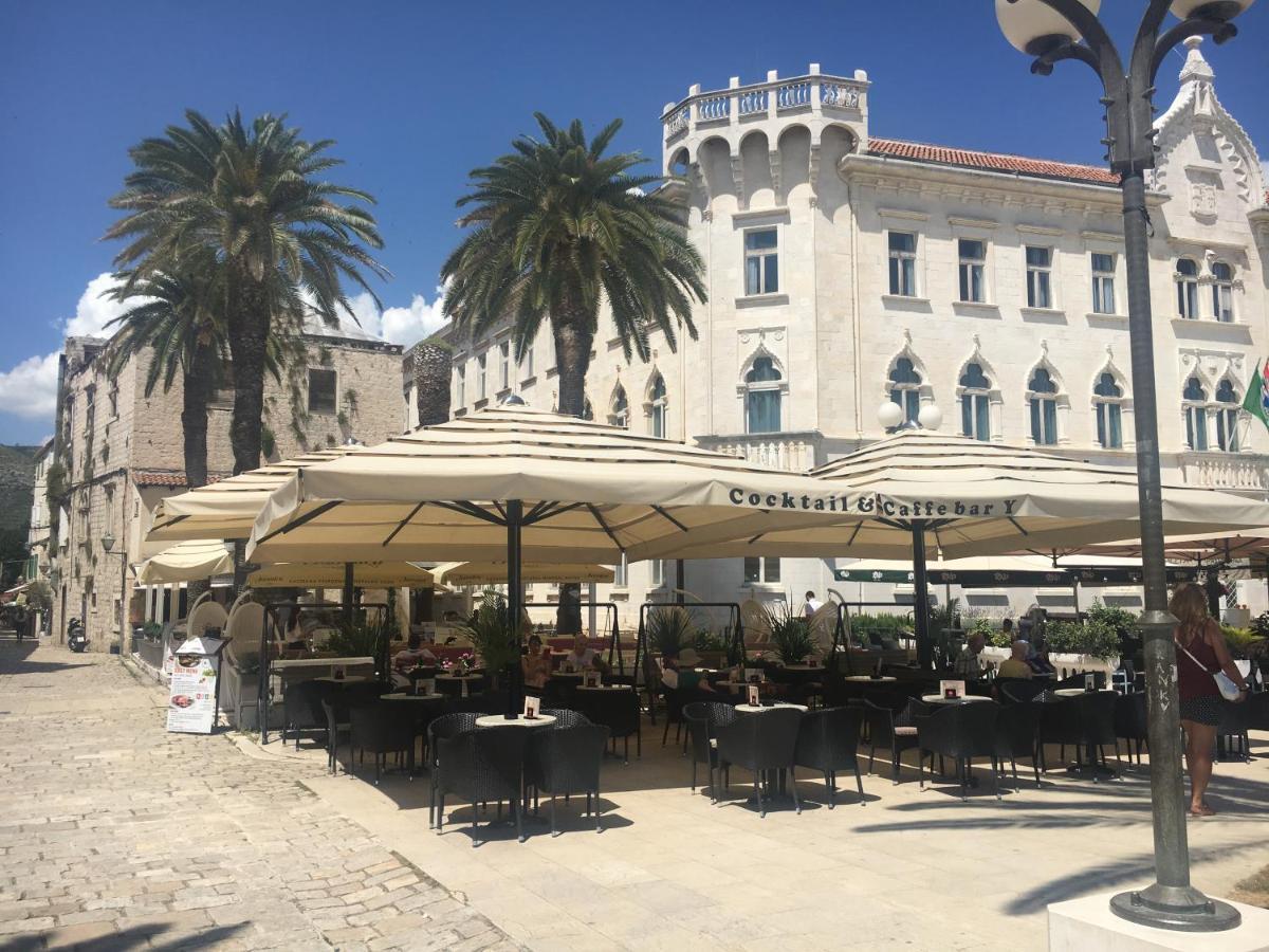 Blue Shell Trogir Apartment ภายนอก รูปภาพ