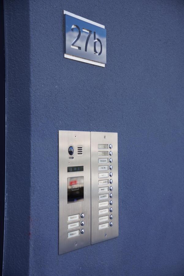 Blue Shell Trogir Apartment ภายนอก รูปภาพ