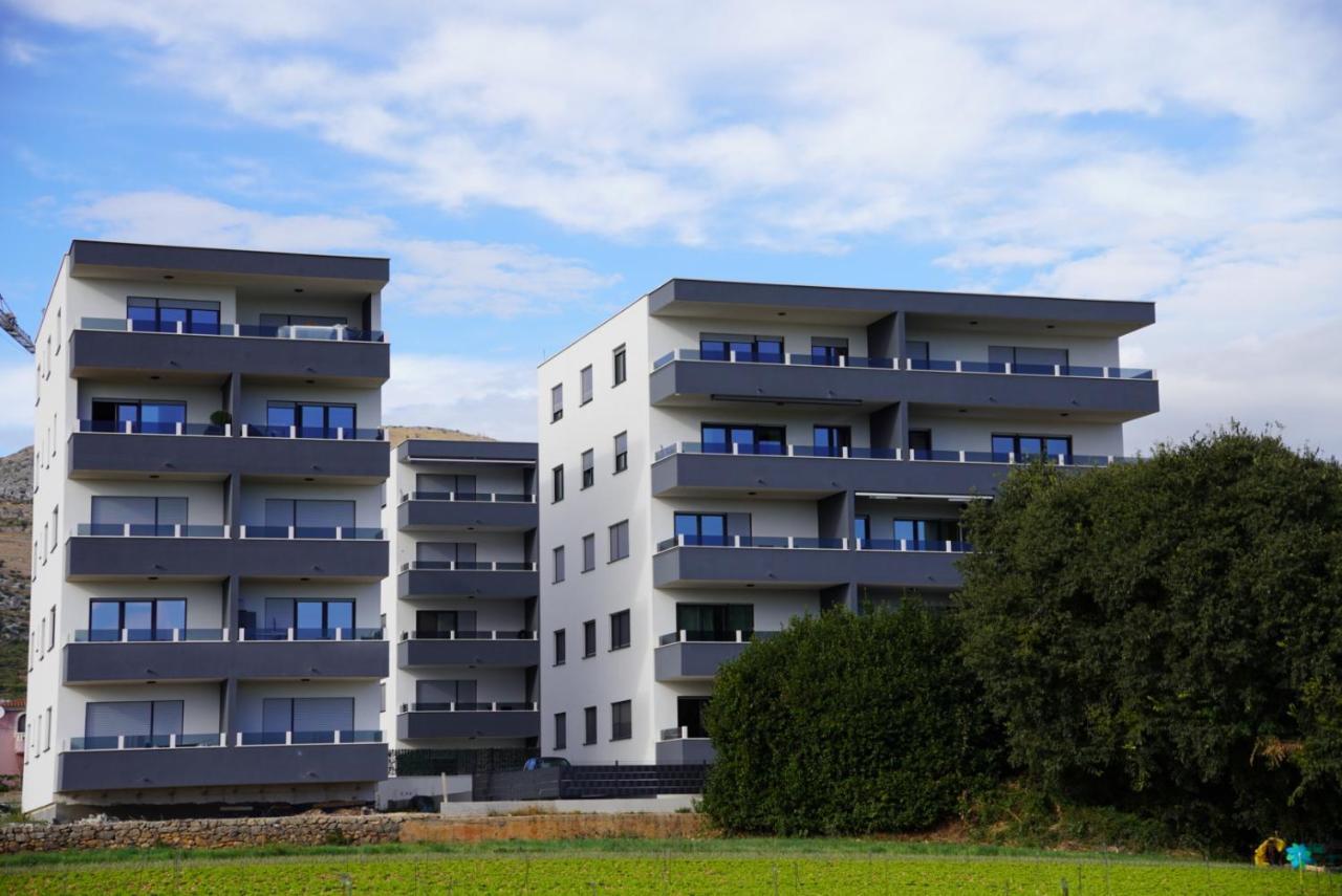 Blue Shell Trogir Apartment ภายนอก รูปภาพ