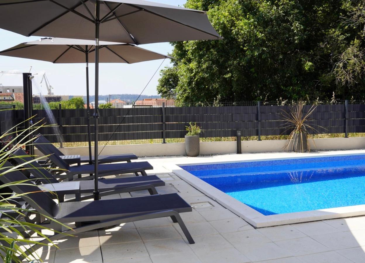 Blue Shell Trogir Apartment ภายนอก รูปภาพ
