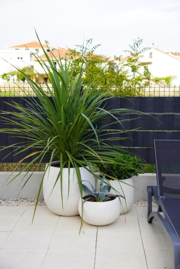 Blue Shell Trogir Apartment ภายนอก รูปภาพ