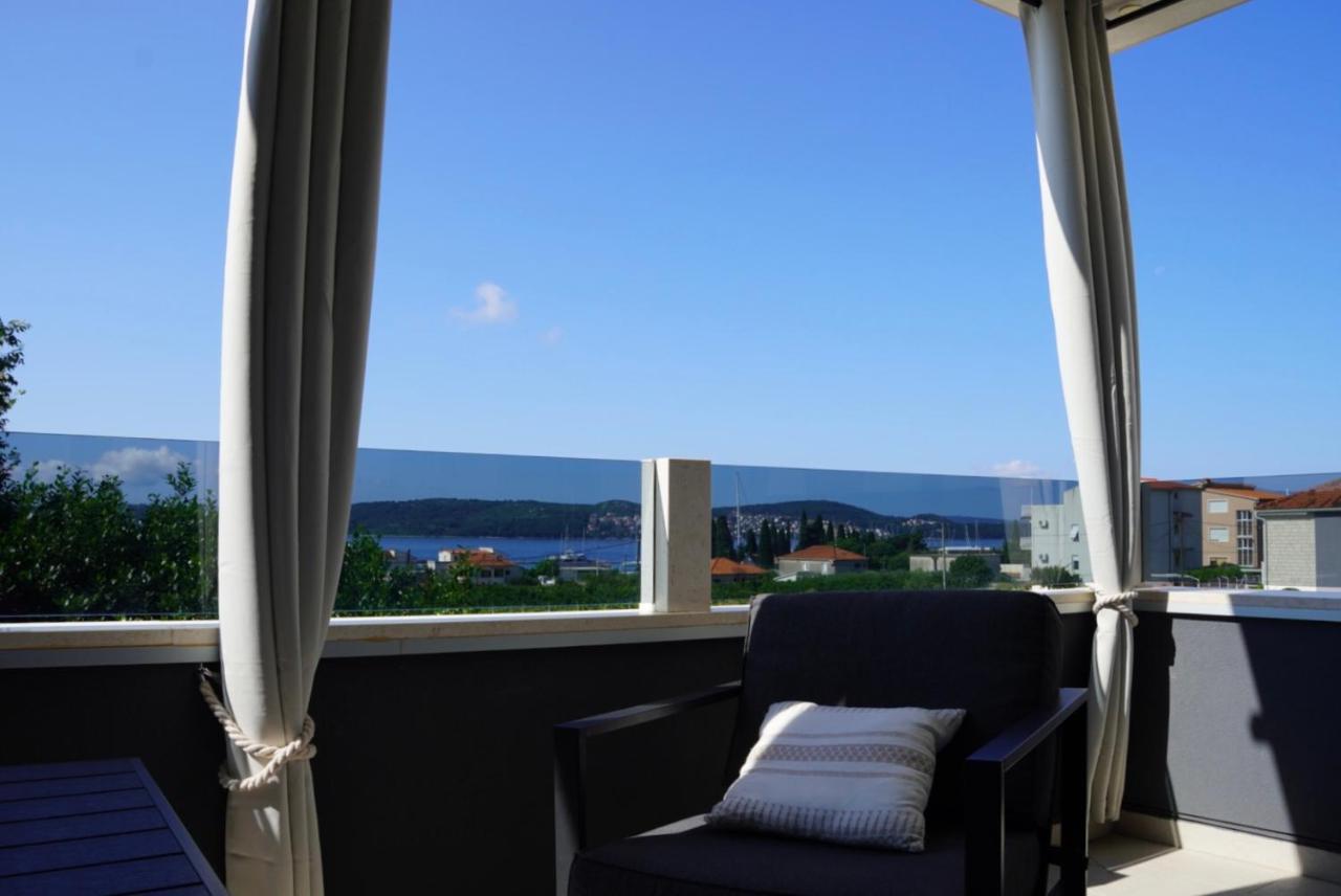 Blue Shell Trogir Apartment ภายนอก รูปภาพ