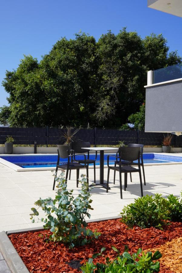 Blue Shell Trogir Apartment ภายนอก รูปภาพ