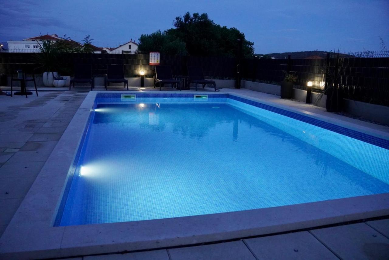 Blue Shell Trogir Apartment ภายนอก รูปภาพ