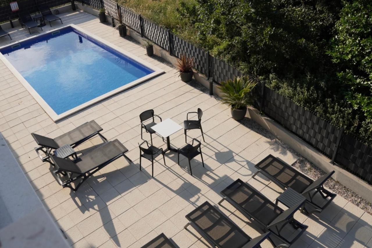 Blue Shell Trogir Apartment ภายนอก รูปภาพ